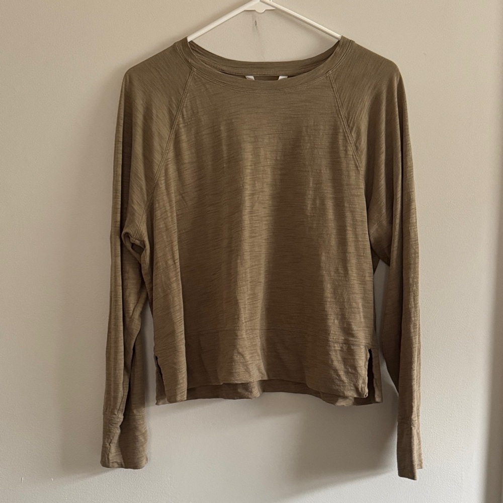 Athleta Long Sleeve Shirt
